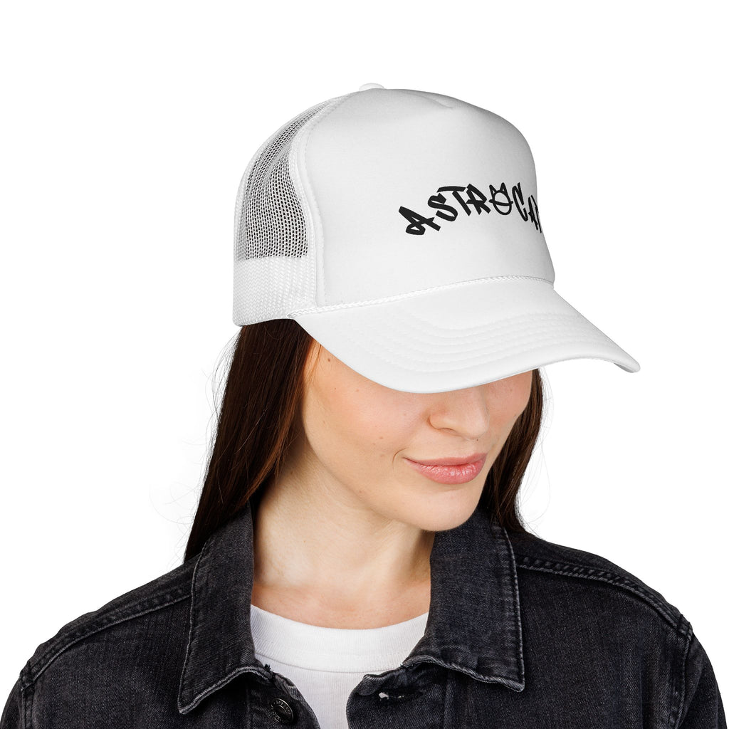 AstroCat Trucker Cap – Classic Mesh Snapback for Space Lovers